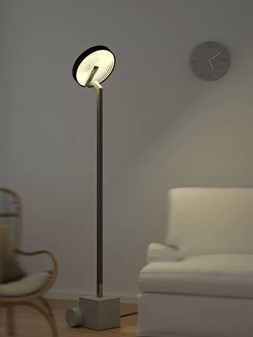 Floor lamp [Composition]